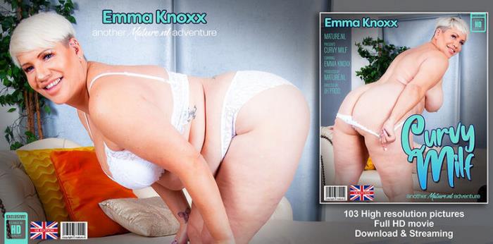 Emma Koxxx (49): When Curvy MILF Emma Knoxx comes knocking she Knoxx good! (FullHD 1080p) - Mature.nl - [2023]