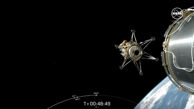 Роботизированный модуль «Одиссей» отправился к Луне в рамках миссии IM-1 на ракете SpaceX Falcon 9