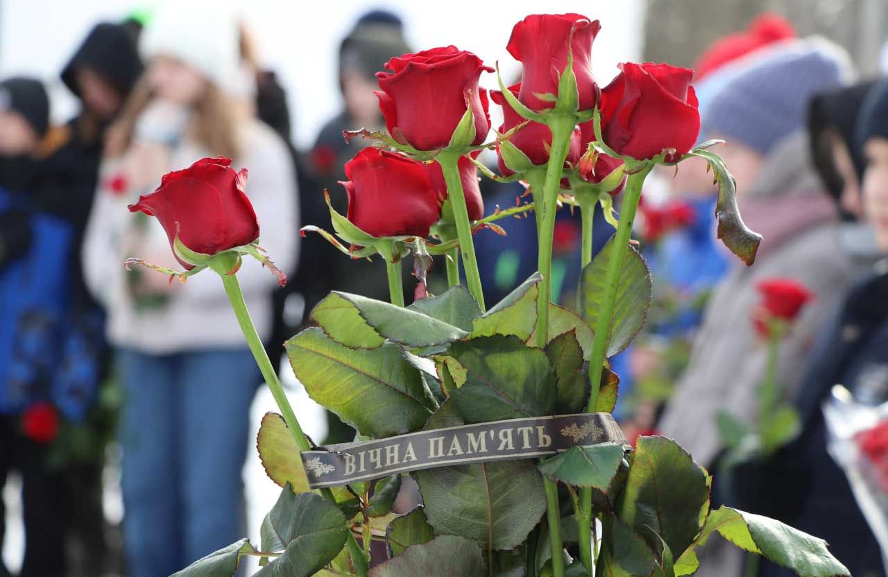 Вісті з Полтави - У Полтаві встановлять ще чотири меморіальні дошки загиблим на війні захисникам України