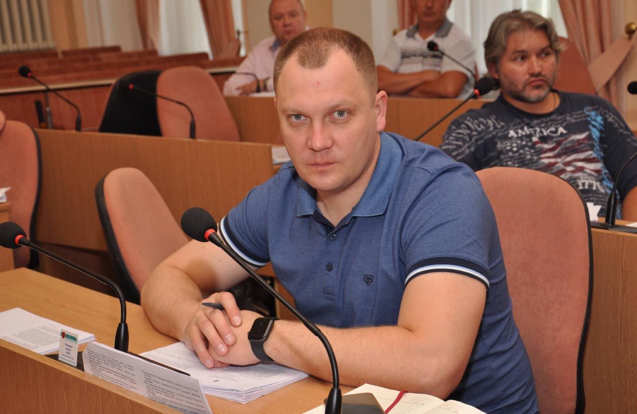 Вісті з Полтави - Полтавська міськрада підтримали заяву Євгена Момонта про складання депутатських повноважень