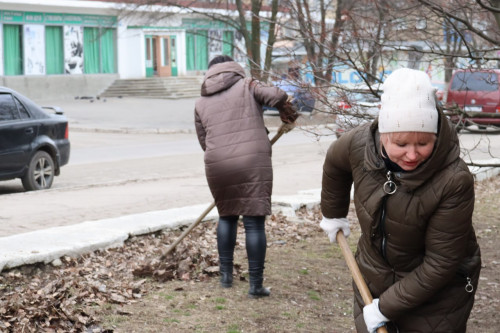 Проведены мероприятия по санитарной очистке территории  и благоустройству городского округа Торез