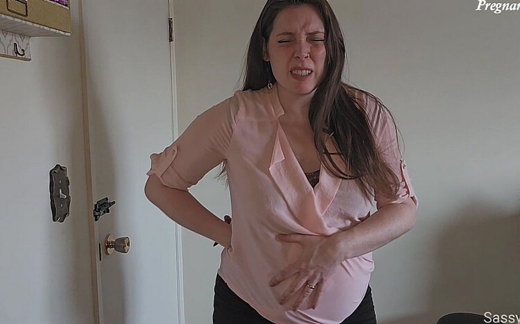 Manyvids: Pregnant Teacher Labor Fuck : Sassy Pantz [FullHD 1080p]
