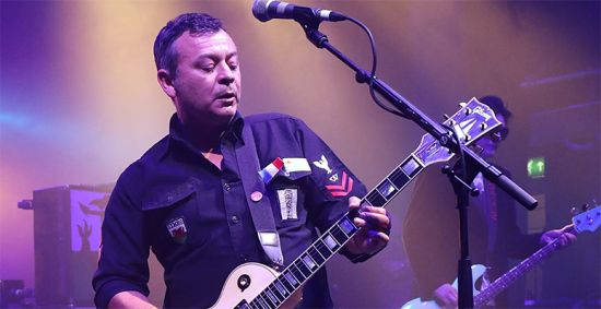Lick Library - Manic Street Preachers Guitar Lessons & Backing Tracks