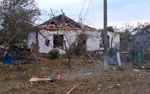 Российский дрон ударил по селу в Херсонской области: погибла пожилая женщина