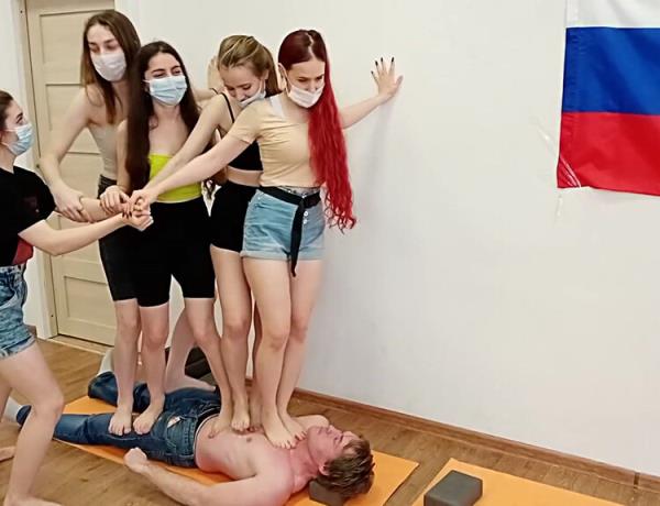 Russian Trample Championship - Moscow Multitrampling Contest 32 (Full) - Girls - Last Breath  Try To Get Out Facestanding - [Clips4Sale] (FullHD 1080p)