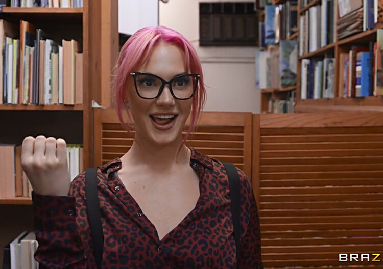 BrazzersExxtra.com / Brazzers.com: - Siri Dahl, Lily Lou Leaky Librarian & The Panty Obsession (HD) - 493 MB