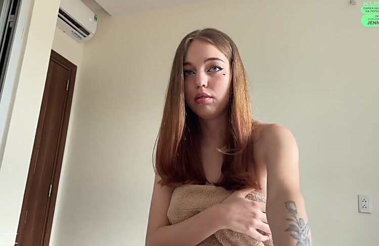 Jenny Kitty - FOLLOW STEPSISTER AND CUM ON HER FACE