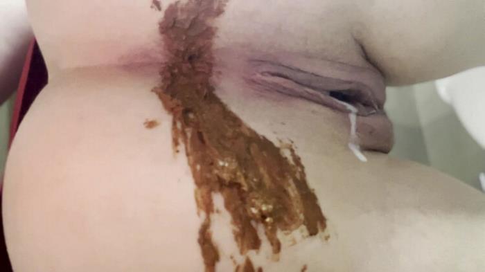  - Thefartbabes  Massive Shit For Lunch