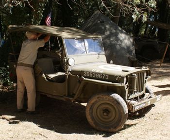 Jeep Willys CJ2A Universal 1945-1949 Walk Around