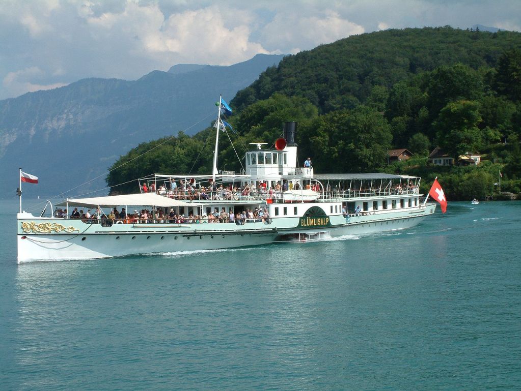 Thun-Švajcarska 12cfe6520b82033266cfb3d4dcd02c37