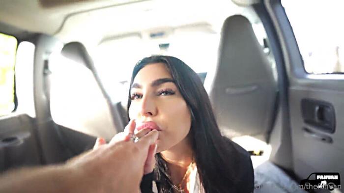 Onlyfans: Emily Rinaudo Fan Bus POV Sextape Video Leaked {FullHD}