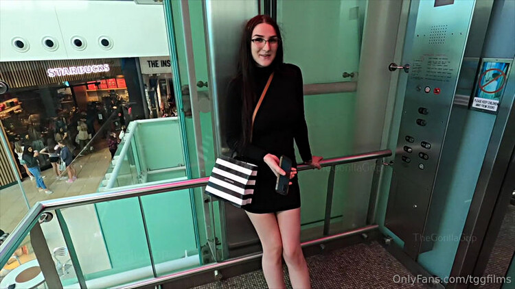 Onlyfans: - Tggfilms-Picking Up Chick From Mall Missionary [454 MB] - [FullHD 1080p]