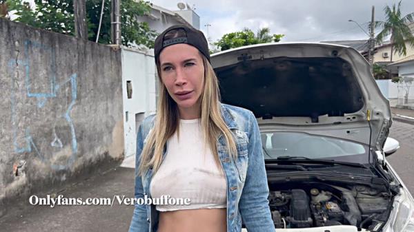 Verobuffone - I Call Mechanical Help And They Leave The Hose Dripping In 3 Minutes. - [ModelHub] (FullHD 1080p)