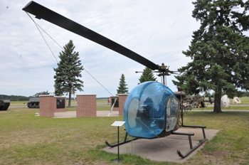 Bell OH-13G (52-07807) Sioux Walk Around