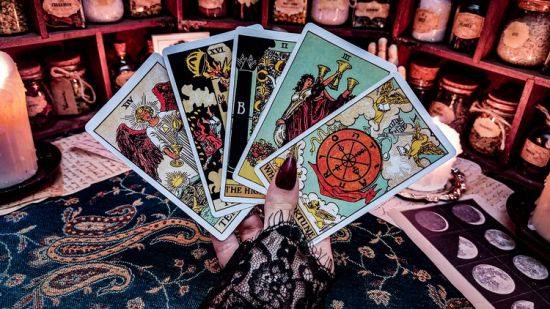 Learn Tarot Card Reading: The Ultimate Tarot Reading Course