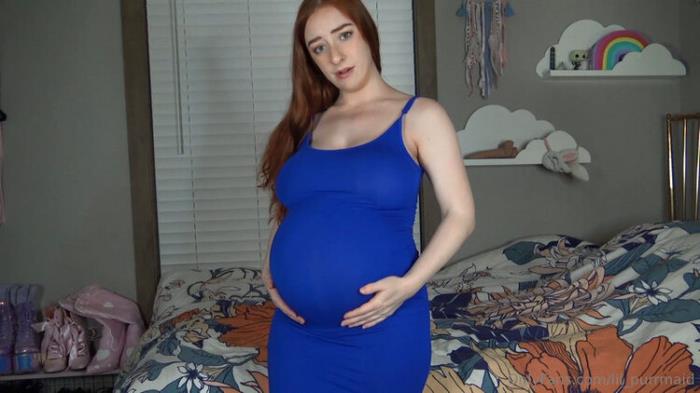 Michelle Milkers Aka Lil Purrmaid : Pregnant In Blue (FullHD 1080p) - Onlyfans - [2022 г.]