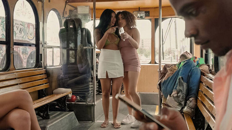 Kira Perez And Ameena Greene The Fucking Public Bus Threesome [RKPrime/RealityKings] 2024