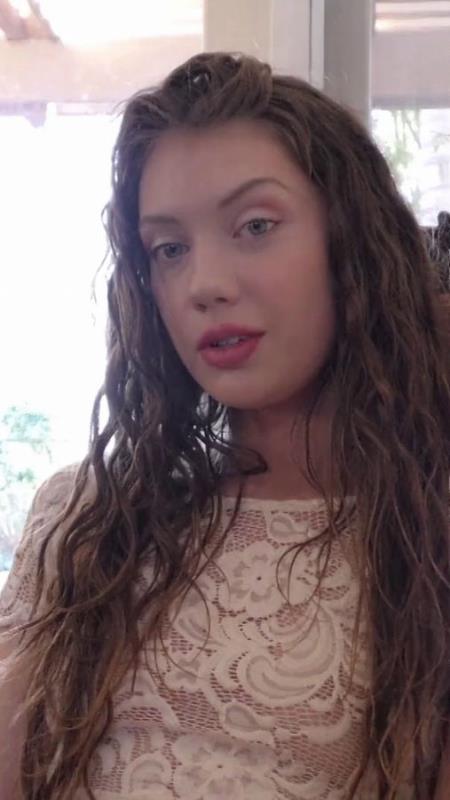 Elena Koshka : Dirty Little Girl Gives Her Daddy A Special Little Present