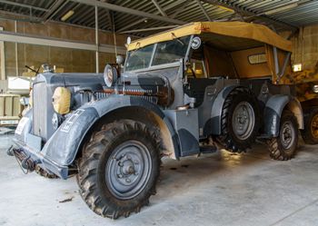 Horch 901 Kfz.15 Walk Around