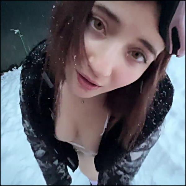 Emma Fiore - A Tourist Blows Me In Exchange For Staying - Emma Fiore Ft Bastian Blanc - [PornHub] (FullHD 1080p)