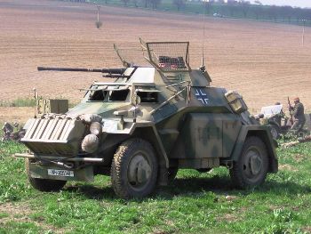 Sd.Kfz.222 Walk Around