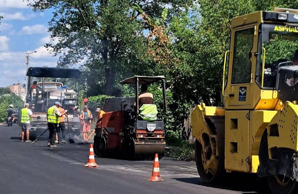 Вісті з Полтави - Група «Прозорість і підзвітність» встановила переплату на ремонті вул. Охтирській Шлях(Сакко)