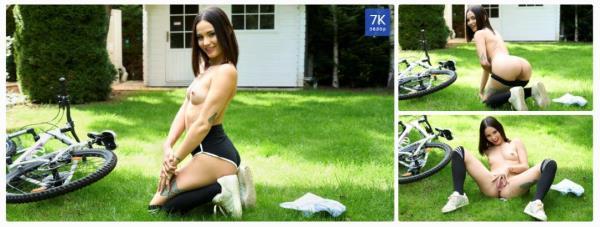 Lucy Mendez - Join My Summer Ride  Watch XXX Online UltraHD 4K