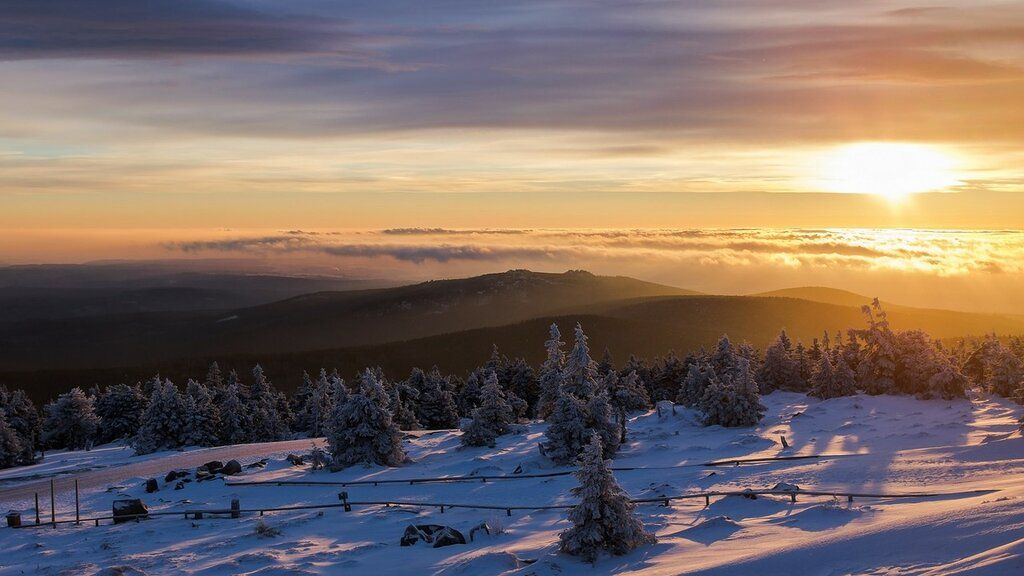 Zimski pejzaži-Winter landscapes - Page 23 Cf58ab9474310999f30b9f2a8a80ec9d