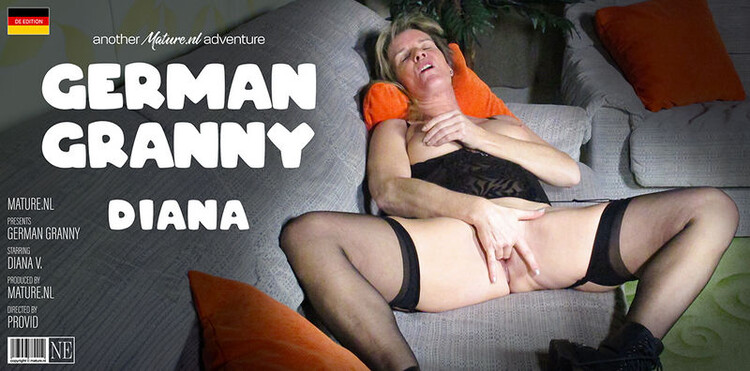 Horny German Granny Diana Fingers Her Mature Pussy And Has An Orgasm: Diana V. (EU) (50) (Mature.nl) FullHD 1080p