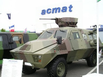 ACMAT TCM 420 BL4 Walk Around