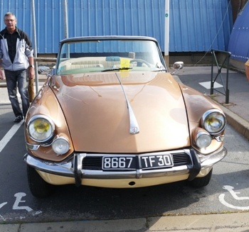 Citroen DS 21 Cabriolet (1968) Walk Around