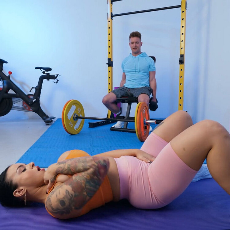 Tit Fucking The Gym Slut  Payton Preslee [BrazzersExxtra/Brazzers] 2024