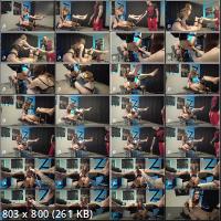 Clips4Sale - Zara Bizarr - Painful Treatment Of The Slave (FullHD/1080p/268 MB)