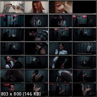 Freeze.xxx - Sirena Milano The Escape Room (FullHD/1080p/372 MB)